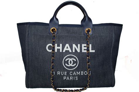 shopper chanel|authentic chanel shopping bag.